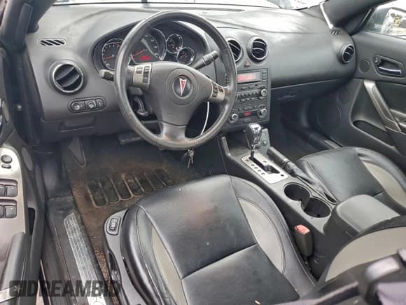 ✅ 2008 Pontiac G6 GT • VIN: 1G2ZH361484255292 • Lot: 95144215. Listed on Copart with 112,560 mi. Free auction sales archive from the USA and detailed vehicle history report at DreamBid. Image 8.