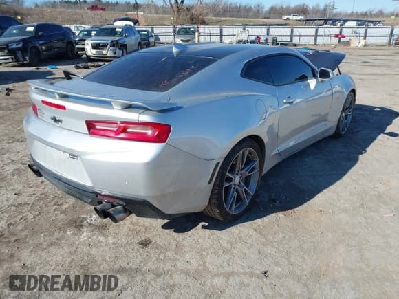 ✅ 2016 Chevrolet Camaro 2SS • VIN: 1G1FH1R70G0144854 • Lot: 41351907. Listed on IAAI with 94,292 mi. Free auction sales archive from the USA and detailed vehicle history report at DreamBid. Image 4.