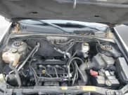 ✅ 2011 Ford Escape XLT • VIN: 1FMCU9D74BKB09223 • Lot: 90027085. Wystawiony na Copart z przebiegiem 173 703 mil. Bezpłatny archiwum sprzedaży aukcyjnych z USA i szczegółowy raport historii pojazdu na DreamBid. Zdjęcie 12.