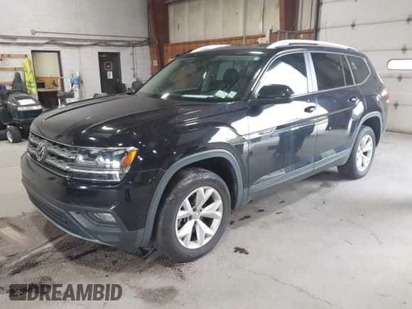 ✅ 2018 Volkswagen Atlas SE • VIN: 1V2CP2CA8JC593985 • Lot: 43162199. Listed on IAAI with 271,245 mi. Free auction sales archive from the USA and detailed vehicle history report at DreamBid. Image 2.