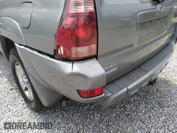 ✅ 2003 Toyota 4Runner Limited • VIN: JTEBT17R138000326 • Lot: 42679372. Listed on IAAI with 345,745 mi. Free auction sales archive from the USA and detailed vehicle history report at DreamBid. Image 6.