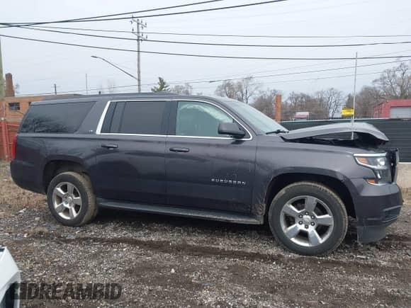 2016 Chevrolet Suburban LS with VIN 1GNSKGKC8GR416555, listed as a IAAI auction lot 41230592 with 140,549 mi miles and . Bid and sale history available at DreamBid. Image 13.