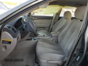 ✅ 2007 Hyundai Sonata GLS • VIN: 5NPET46C27H256658 • Лот: 77312434. Опубликован ранее на Copart с пробегом 172 186 миль. Бесплатный доступ к архиву аукционных продаж из США и подробный отчёт об истории автомобиля на DreamBid. Изображение 7.