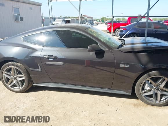 ✅ 2024 Ford Mustang GT Premium • VIN: 1FA6P8CF3R5410060 • Lot: 42943434. Listed on IAAI with 16,110 mi. Free auction sales archive from the USA and detailed vehicle history report at DreamBid. Image 13.