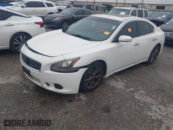 ✅ 2014 Nissan Maxima SV • VIN: 1N4AA5AP7EC907236 • Lot: 43843193. Wystawiony na IAAI z przebiegiem 221 970 mil. Bezpłatny archiwum sprzedaży aukcyjnych z USA i szczegółowy raport historii pojazdu na DreamBid. Zdjęcie 2.