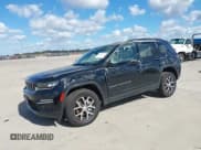 ✅ 2024 Jeep Grand Cherokee Limited • VIN: 1C4RJGBG3RC158318 • Лот: 43673377. Опубликован ранее на IAAI с пробегом 4 827 миль. Бесплатный доступ к архиву аукционных продаж из США и подробный отчёт об истории автомобиля на DreamBid. Изображение 2.