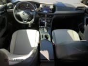 ✅ 2019 Volkswagen Jetta S • VIN: 3VWCB7BUXKM267496 • Лот: 82179035. Опубликован ранее на Copart с пробегом 79 439 миль. Бесплатный доступ к архиву аукционных продаж из США и подробный отчёт об истории автомобиля на DreamBid. Изображение 8.