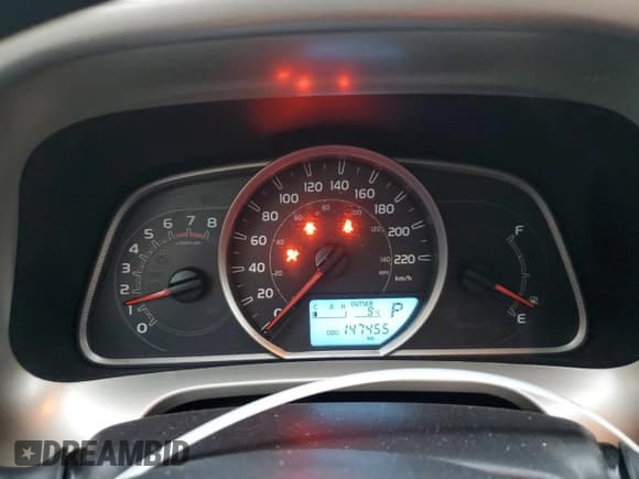 ✅ 2015 Toyota RAV4 LE • VIN: 2T3BFREV7FW332523 • Lot: 85714615. Listed on Copart with 147,455 mi. Free auction sales archive from the USA and detailed vehicle history report at DreamBid. Image 9.