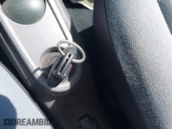 ✅ 2009 Smart fortwo Pure • VIN: WMEEJ31X49K309473 • Lot: 42714704. Listed on IAAI with 30,176 mi. Free auction sales archive from the USA and detailed vehicle history report at DreamBid. Image 11.