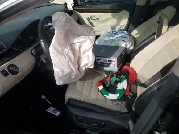 ✅ 2012 Volkswagen CC Lux Plus • VIN: WVWHP7AN7CE535853 • Lot: 49499815. Listed on Copart with 189,044 mi. Free auction sales archive from the USA and detailed vehicle history report at DreamBid. Image 7.