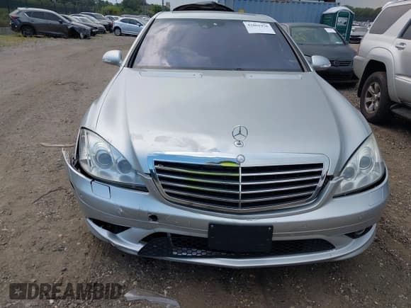 ✅ 2008 Mercedes-Benz S 550 • VIN: WDDNG86XX8A179910 • Lot: 42801978. Wystawiony na IAAI z przebiegiem 126 343 mil. Bezpłatny archiwum sprzedaży aukcyjnych z USA i szczegółowy raport historii pojazdu na DreamBid. Zdjęcie 6.