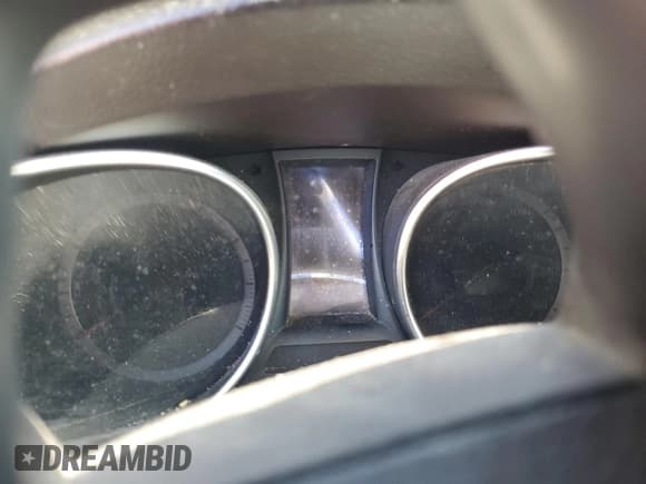 ✅ 2014 Hyundai Santa Fe • VIN: 5XYZUDLA5EG213633 • Лот: 91793175. Опубликован ранее на Copart с пробегом 206 521 миль. Бесплатный доступ к архиву аукционных продаж из США и подробный отчёт об истории автомобиля на DreamBid. Изображение 9.