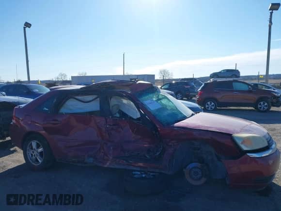 2005 Chevrolet Malibu Maxx LS с VIN 1G1ZT648X5F184300, выставлен на аукционе IAAI как лот 41500217 с пробегом 79 362 миль миль и . История ставок и продаж доступна на DreamBid. Изображение 6.