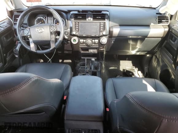 ✅ 2021 Toyota 4Runner Venture • VIN: JTEHU5JR9M5849095 • Лот: 81015795. Опубликован ранее на Copart с пробегом 117 529 миль. Бесплатный доступ к архиву аукционных продаж из США и подробный отчёт об истории автомобиля на DreamBid. Изображение 8.