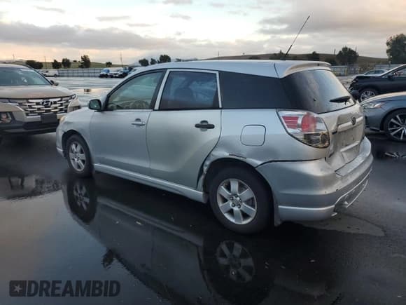 ✅ 2005 Toyota Matrix XR • VIN: 2T1LR30E05C390613 • Lot: 91686875. Listed on Copart with 124,168 mi. Free auction sales archive from the USA and detailed vehicle history report at DreamBid. Image 2.