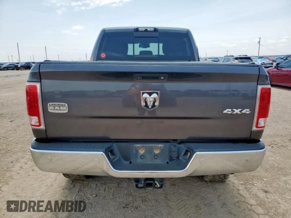 ✅ 2016 Ram 2500 Laramie Longhorn • VIN: 3C6UR5GL9GG173047 • Lot: 64480445. Wystawiony na Copart z przebiegiem 121 535 mil. Bezpłatny archiwum sprzedaży aukcyjnych z USA i szczegółowy raport historii pojazdu na DreamBid. Zdjęcie 6.
