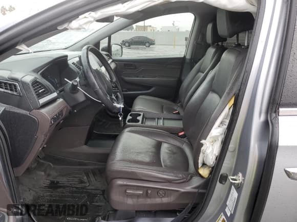 ✅ 2020 Honda Odyssey EX-L • VIN: 5FNRL6H79LB053658 • Lot: 92951785. Wystawiony na Copart z przebiegiem 84 090 mil. Bezpłatny archiwum sprzedaży aukcyjnych z USA i szczegółowy raport historii pojazdu na DreamBid. Zdjęcie 7.