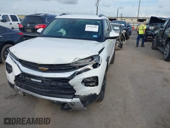 ✅ 2023 Chevrolet TrailBlazer LT • VIN: KL79MPS27PB210061 • Лот: 43535460. Опубликован ранее на IAAI с пробегом 45 384 миль. Бесплатный доступ к архиву аукционных продаж из США и подробный отчёт об истории автомобиля на DreamBid. Изображение 2.