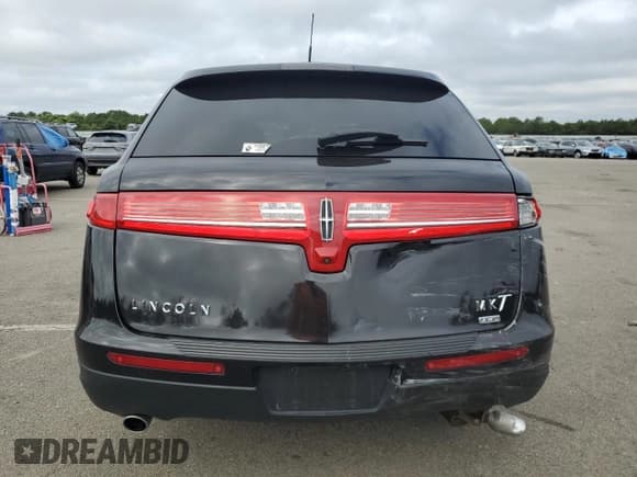 ✅ 2019 Lincoln MKT • VIN: 2LMHJ5NK6KBL01252 • Lot: 69934684. Wystawiony na Copart z przebiegiem 213 659 mil. Bezpłatny archiwum sprzedaży aukcyjnych z USA i szczegółowy raport historii pojazdu na DreamBid. Zdjęcie 6.
