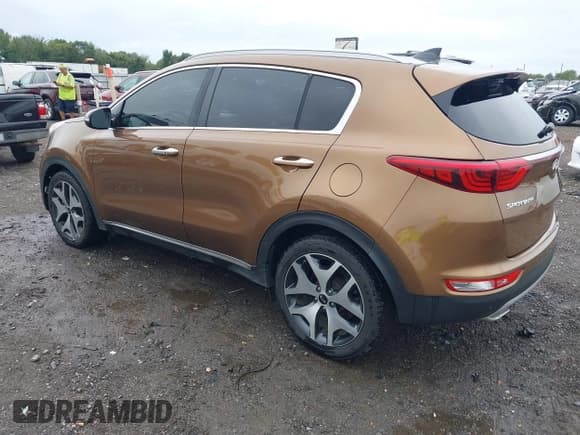 ✅ 2017 Kia Sportage SX Turbo • VIN: KNDPR3A66H7184713 • Лот: 43084236. Опубликован ранее на IAAI с пробегом 129 476 миль. Бесплатный доступ к архиву аукционных продаж из США и подробный отчёт об истории автомобиля на DreamBid. Изображение 3.