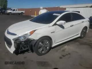 ✅ 2015 Hyundai Sonata • VIN: KMHEC4A49FA121419 • Лот: 84250425. Опубликован ранее на Copart с пробегом 100 743 миль. Бесплатный доступ к архиву аукционных продаж из США и подробный отчёт об истории автомобиля на DreamBid. Изображение 1.