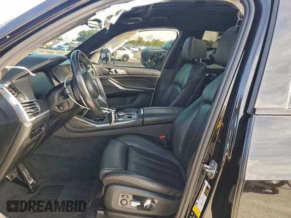 ✅ 2020 BMW X7 xDrive40i • VIN: 5UXCW2C04L9C52578 • Lot: 95083395. Listed on Copart with Not provided. Free auction sales archive from the USA and detailed vehicle history report at DreamBid. Image 7.