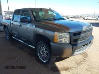 2012 Chevrolet Silverado 1500 LT z VIN 3GCPCSE04CG285750, wystawiony jako IAAI lot #43232195 z przebiegiem 154 033 mil mil oraz . Historia ofert i sprzedaży dostępna na DreamBid. Obrazek 1.