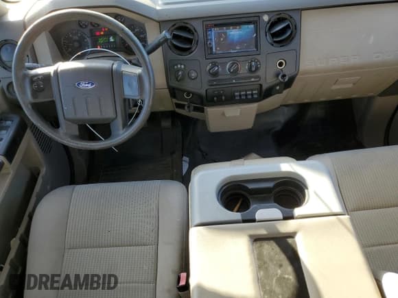 ✅ 2009 Ford F-350 XL • VIN: 1FTWW31R99EA36244 • Lot: 75275564. Wystawiony na Copart z przebiegiem 168 757 mil. Bezpłatny archiwum sprzedaży aukcyjnych z USA i szczegółowy raport historii pojazdu na DreamBid. Zdjęcie 8.