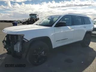 ✅ 2023 Jeep Grand Cherokee Altitude • VIN: 1C4RJJAG3P8779931 • Lot: 85942495. Wystawiony na Copart z przebiegiem 33 943 mil. Bezpłatny archiwum sprzedaży aukcyjnych z USA i szczegółowy raport historii pojazdu na DreamBid. Zdjęcie 1.
