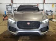 ✅ 2020 Jaguar F-Pace 25t Checkered Flag Edition • VIN: SADCP2FX8LA651937 • Lot: 62865745. Wystawiony na Copart z przebiegiem 35 090 mil. Bezpłatny archiwum sprzedaży aukcyjnych z USA i szczegółowy raport historii pojazdu na DreamBid. Zdjęcie 5.
