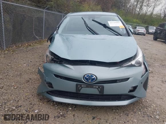 ✅ 2018 Toyota Prius Two • VIN: JTDKBRFU3J3057696 • Лот: 43719993. Опубликован ранее на IAAI с пробегом 74 851 миль. Бесплатный доступ к архиву аукционных продаж из США и подробный отчёт об истории автомобиля на DreamBid. Изображение 12.