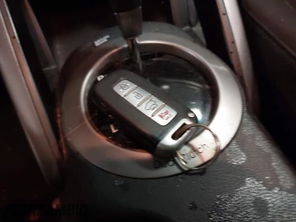 ✅ 2017 Hyundai Veloster • VIN: KMHTC6AD7HU321025 • Lot: 41432334. Wystawiony na IAAI z przebiegiem 88 647 mil. Bezpłatny archiwum sprzedaży aukcyjnych z USA i szczegółowy raport historii pojazdu na DreamBid. Zdjęcie 11.