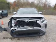 ✅ 2025 Toyota RAV4 XLE • VIN: 2T3W1RFV9SC330556 • Лот: 43722934. Опубликован ранее на IAAI с пробегом 15 637 миль. Бесплатный доступ к архиву аукционных продаж из США и подробный отчёт об истории автомобиля на DreamBid. Изображение 12.