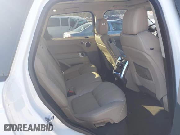 ✅ 2017 Land Rover Range Rover Sport HSE • VIN: SALWR2FV3HA157695 • Lot: 43463404. Wystawiony na IAAI z przebiegiem 130 429 mil. Bezpłatny archiwum sprzedaży aukcyjnych z USA i szczegółowy raport historii pojazdu na DreamBid. Zdjęcie 8.