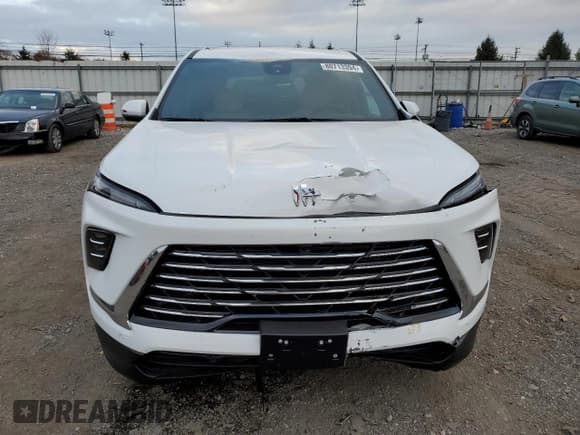 ✅ 2025 Buick Enclave Preferred • VIN: 5GAERARS5SJ101846 • Lot: 80713394. Wystawiony na Copart z przebiegiem 636 mil. Bezpłatny archiwum sprzedaży aukcyjnych z USA i szczegółowy raport historii pojazdu na DreamBid. Zdjęcie 5.