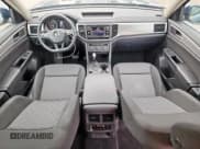 ✅ 2019 Volkswagen Atlas S • VIN: 1V2AP2CA0KC572878 • Lot: 59798755. Wystawiony na Copart z przebiegiem 71 150 mil. Bezpłatny archiwum sprzedaży aukcyjnych z USA i szczegółowy raport historii pojazdu na DreamBid. Zdjęcie 8.