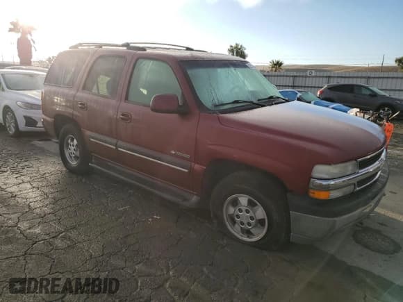 ✅ 2001 Chevrolet Tahoe LT • VIN: 1GNEK13T21J295567 • Lot: 82557855. Wystawiony na Copart z przebiegiem 256 756 mil. Bezpłatny archiwum sprzedaży aukcyjnych z USA i szczegółowy raport historii pojazdu na DreamBid. Zdjęcie 4.