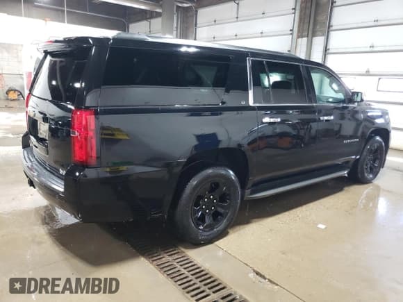 ✅ 2016 Chevrolet Suburban LT • VIN: 1GNSKHKC8GR170354 • Lot: 52237925. Wystawiony na Copart z przebiegiem 311 747 mil. Bezpłatny archiwum sprzedaży aukcyjnych z USA i szczegółowy raport historii pojazdu na DreamBid. Zdjęcie 3.