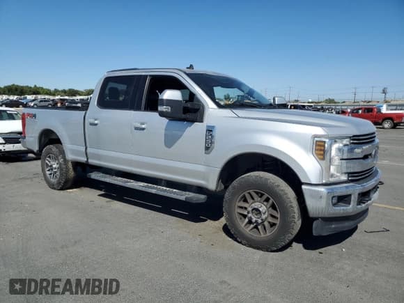 ✅ 2019 Ford F-250 Lariat • VIN: 1FT7W2B68KEE95063 • Lot: 81047965. Listed on Copart with Not provided. Free auction sales archive from the USA and detailed vehicle history report at DreamBid. Image 4.
