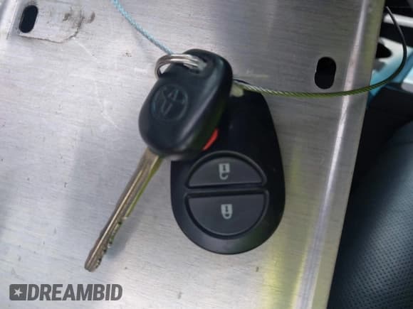 ✅ 2014 Toyota Tundra 1794 Edition • VIN: 5TFGY5F10EX149270 • Лот: 42731143. Опубликован ранее на IAAI с пробегом 103 897 миль. Бесплатный доступ к архиву аукционных продаж из США и подробный отчёт об истории автомобиля на DreamBid. Изображение 11.