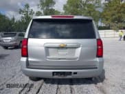 ✅ 2020 Chevrolet Tahoe LT • VIN: 1GNSCBKCXLR254180 • Lot: 43290464. Wystawiony na IAAI z przebiegiem 109 701 mil. Bezpłatny archiwum sprzedaży aukcyjnych z USA i szczegółowy raport historii pojazdu na DreamBid. Zdjęcie 16.