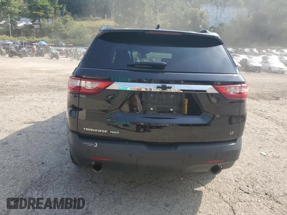✅ 2020 Chevrolet Traverse LT Cloth • VIN: 1GNEVGKW1LJ297447 • Lot: 71708264. Wystawiony na Copart z przebiegiem 50 472 mil. Bezpłatny archiwum sprzedaży aukcyjnych z USA i szczegółowy raport historii pojazdu na DreamBid. Zdjęcie 6.