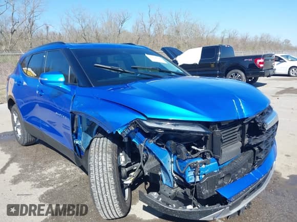✅ 2024 Chevrolet Blazer LT • VIN: 3GNKBDR46RS205478 • Lot: 41664128. Listed on IAAI with 15,630 mi. Free auction sales archive from the USA and detailed vehicle history report at DreamBid. Image 1.