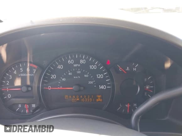 ✅ 2006 Nissan Titan SE • VIN: 1N6AA07B56N557830 • Lot: 43134065. Wystawiony na IAAI z przebiegiem 163 331 mil. Bezpłatny archiwum sprzedaży aukcyjnych z USA i szczegółowy raport historii pojazdu na DreamBid. Zdjęcie 7.