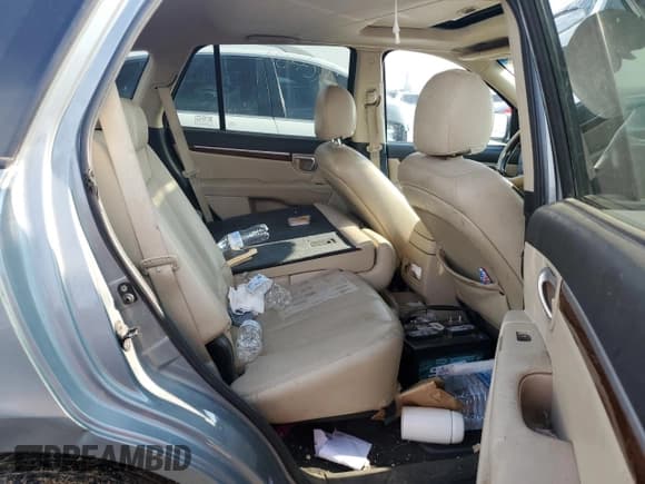 ✅ 2008 Hyundai Santa Fe SE • VIN: 5NMSH73E28H158854 • Lot: 63232224. Listed on Copart with 233,616 mi. Free auction sales archive from the USA and detailed vehicle history report at DreamBid. Image 10.