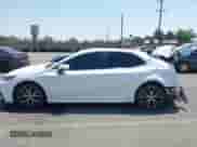 2021 Toyota Camry Hybrid SE с VIN 4T1G31AK8MU549371, выставлен на аукционе IAAI как лот 42910067 с пробегом 125 411 миль миль и . История ставок и продаж доступна на DreamBid. Изображение 14.