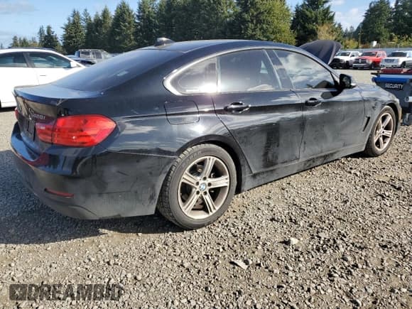 ✅ 2015 BMW 4 Series 428i • VIN: WBA4A5C59FG051335 • Lot: 82312585. Listed on Copart with 157,280 mi. Free auction sales archive from the USA and detailed vehicle history report at DreamBid. Image 3.