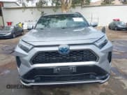 ✅ 2022 Toyota RAV4 SE • VIN: JTMAB3FV3ND108390 • Lot: 43113880. Wystawiony na IAAI z przebiegiem 86 767 mil. Bezpłatny archiwum sprzedaży aukcyjnych z USA i szczegółowy raport historii pojazdu na DreamBid. Zdjęcie 12.