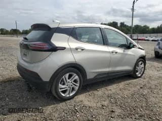 ✅ 2023 Chevrolet Bolt EV 1LT • VIN: 1G1FW6S07P4117112 • Lot: 71765754. Wystawiony na Copart z przebiegiem 15 012 mil. Bezpłatny archiwum sprzedaży aukcyjnych z USA i szczegółowy raport historii pojazdu na DreamBid. Zdjęcie 3.