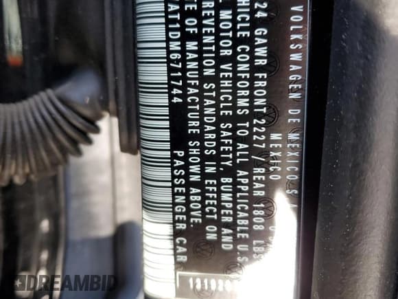 ✅ 2013 Volkswagen Beetle Fender Edition • VIN: 3VWJP7AT1DM671744 • Lot: 44997985. Listed on Copart with Not provided. Free auction sales archive from the USA and detailed vehicle history report at DreamBid. Image 13.